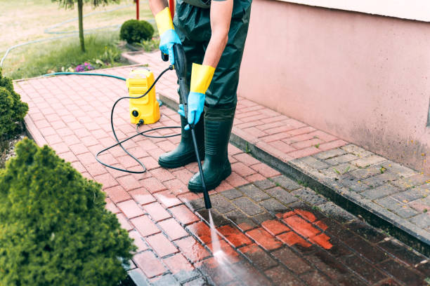Best Concrete Surface Cleaning in Cambridge, MN